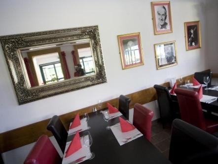 Parkhotel Wangs Екстериор снимка